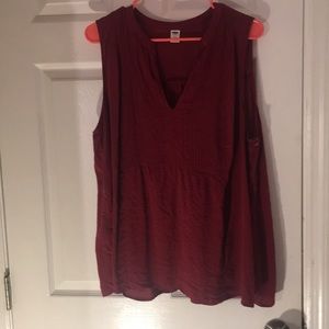 Maroon tank top
